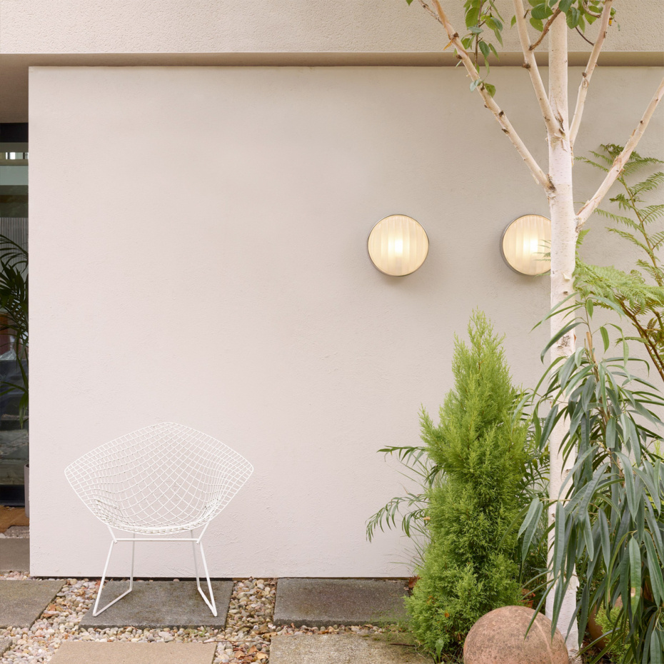 Montreal Round 300 Coastal Vägglampa Brushed Stainless Steel