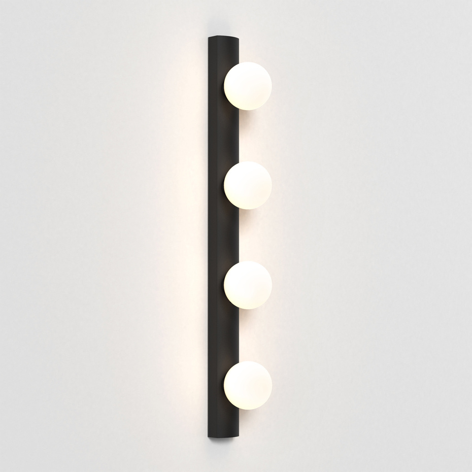 Cabaret 4 II Vägglampa Matt Black IP44