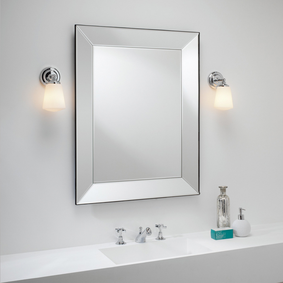 Anton Vägglampa Polished Chrome IP44