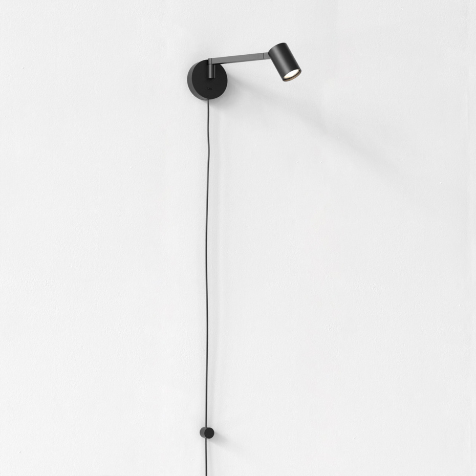 Ascoli Swing Plug In Vägglampa Matt Black