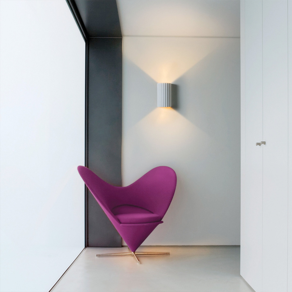 Kymi 220 Vägglampa Plaster