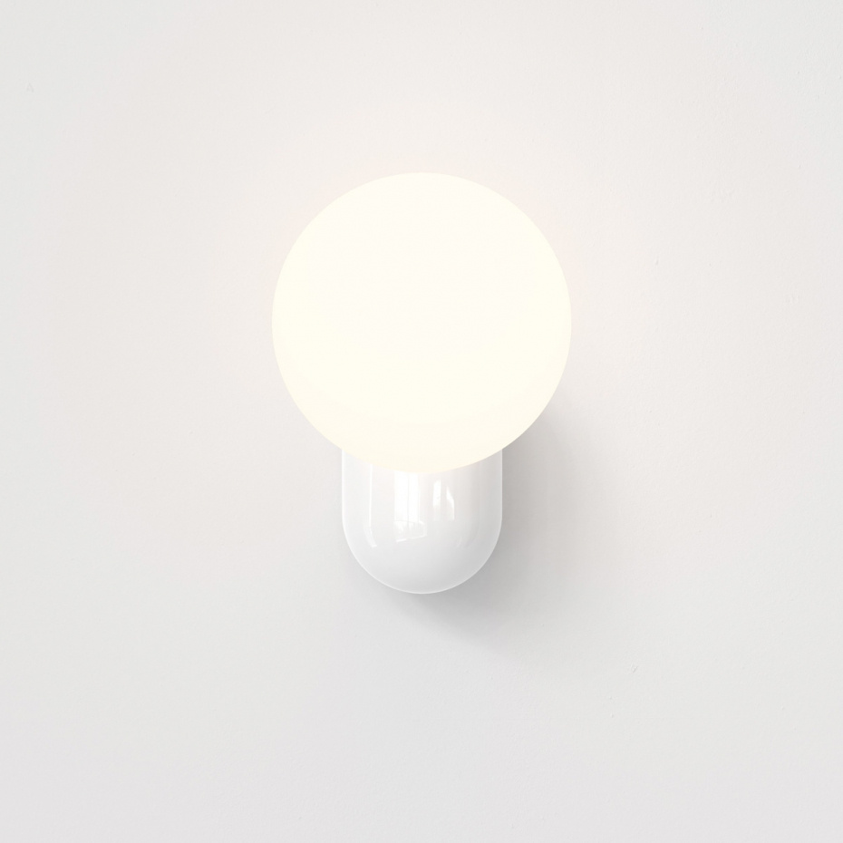 Lyra Single Vägglampa Gloss Glaze White IP44