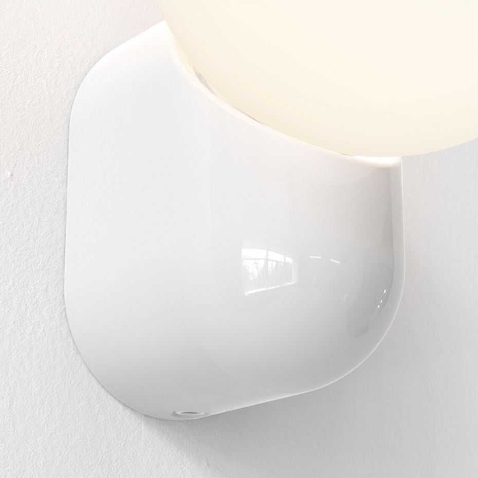 Lyra Single Vägglampa Gloss Glaze White IP44