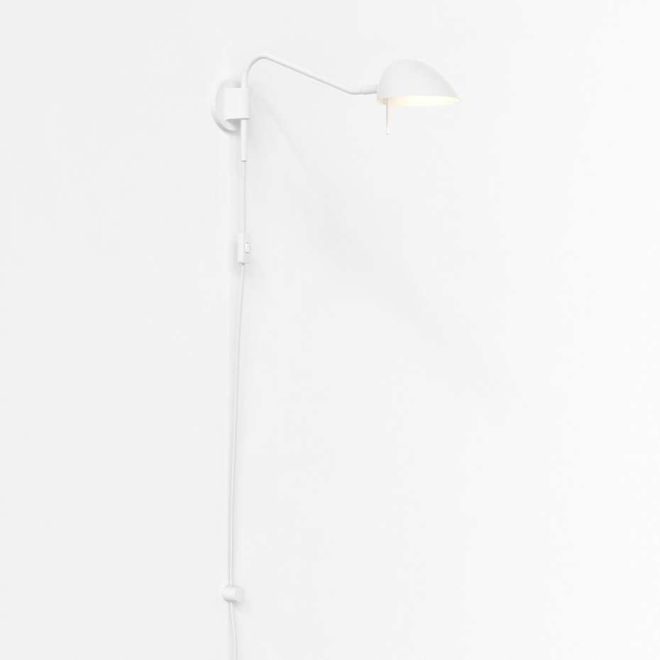 Serge Plug-In Vägglampa Matt White