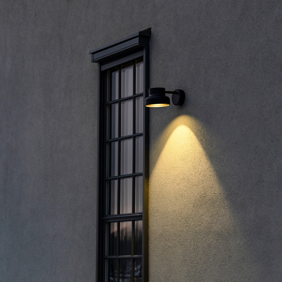 Bumling Mini Outdoor Vägglampa Svart