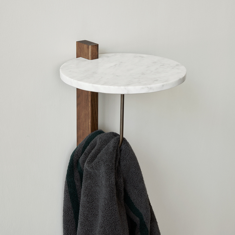 Corbel Shelf Dark Stained Oak/Carrara Marble