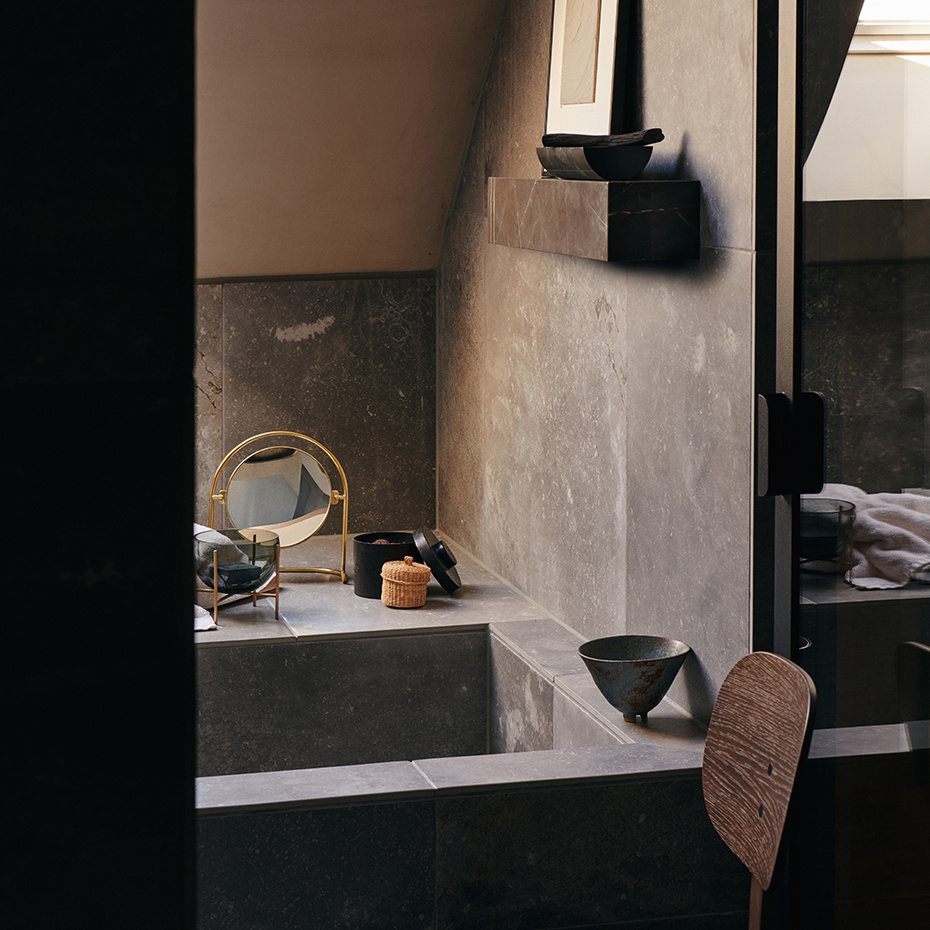 Nimbus Table Mirror Bronzed Brass