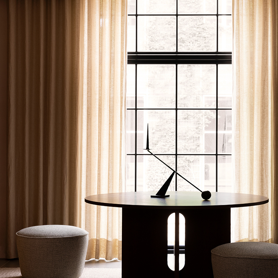 Interconnect Candle Holder Black