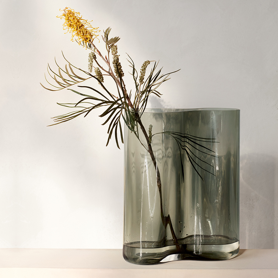 Aer Vase 33cm Smoke