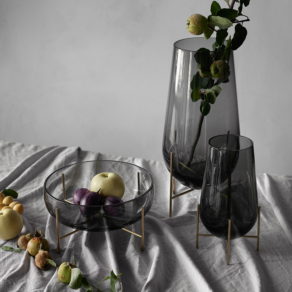 Échasse Vase Small Smoke/Brushed Brass