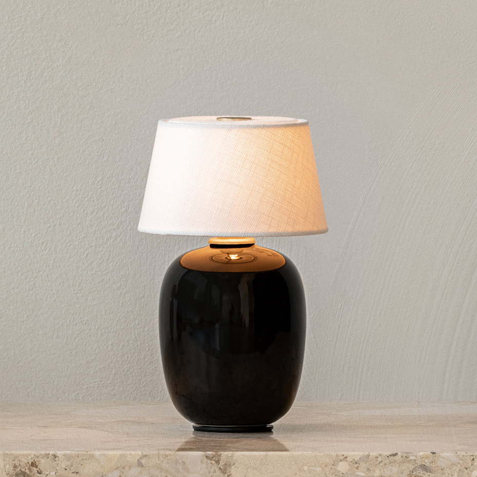 Torso Portable Bordslampa Black