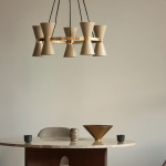 Collector Ljuskrona 5 Polished Brass/Crème Collector Ljuskrona 5 Polished Brass/Crème