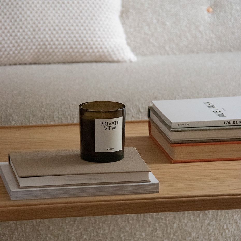 Olfacte Scented Candle Private View 235g