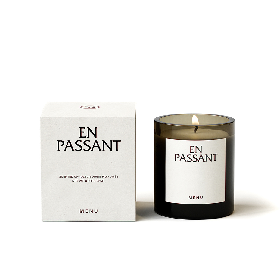 Olfacte Scented Candle En Passant 235g