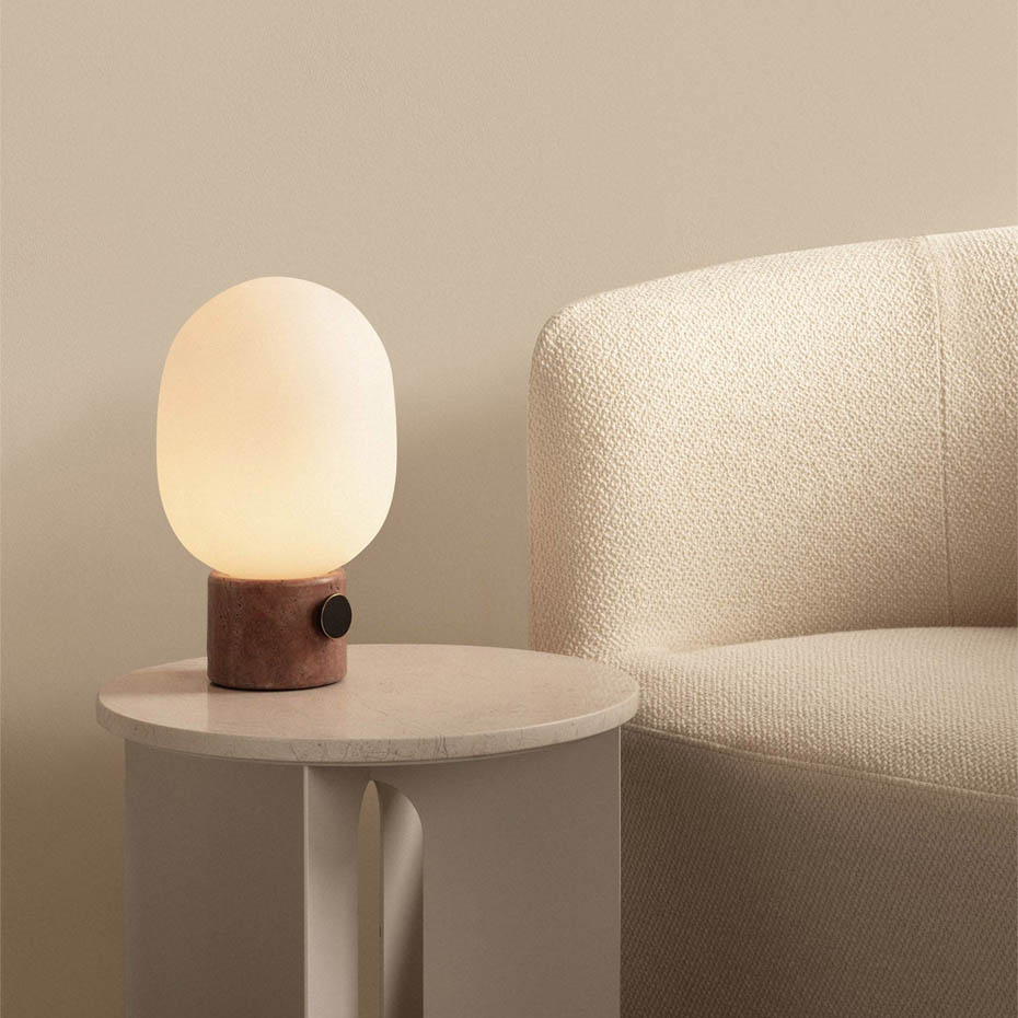 JWDA Bordslampa Large Red Travertine Stone