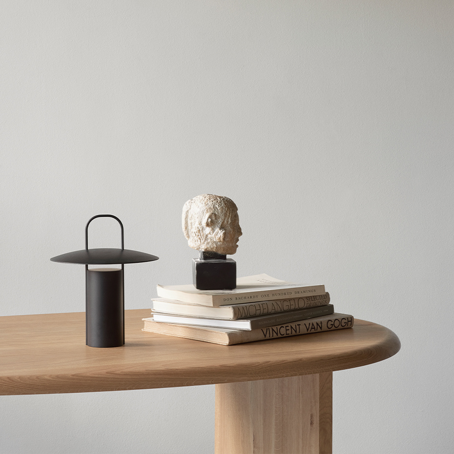 Ray Portable Bordslampa Black IP44