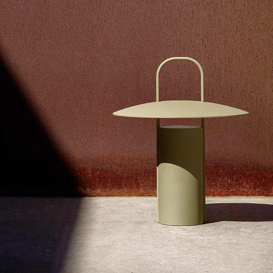 Ray Portable Bordslampa Dusty Green IP44