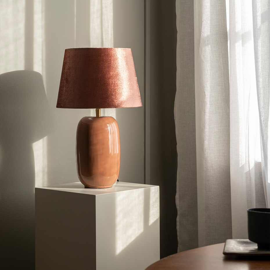 Emily Bordslampa Dusty Pink