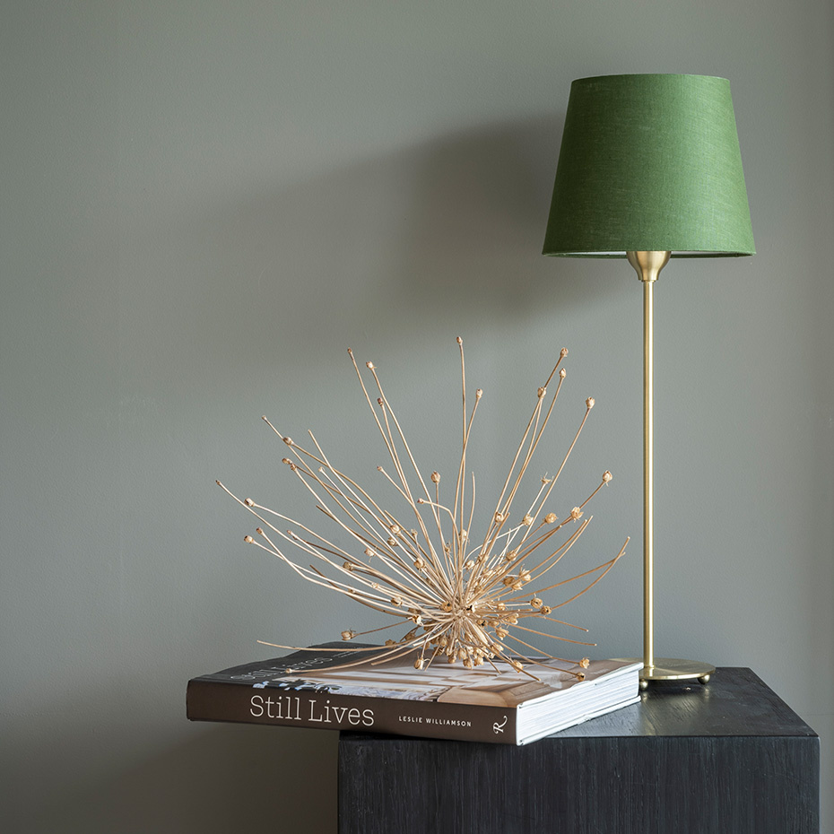 Line 45 Bordslampa Matt Mässing