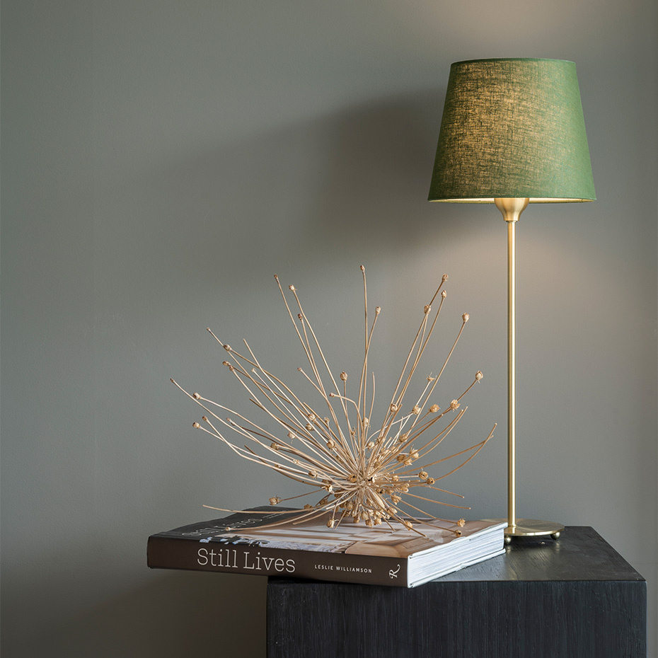 Line 45 Bordslampa Matt Mässing