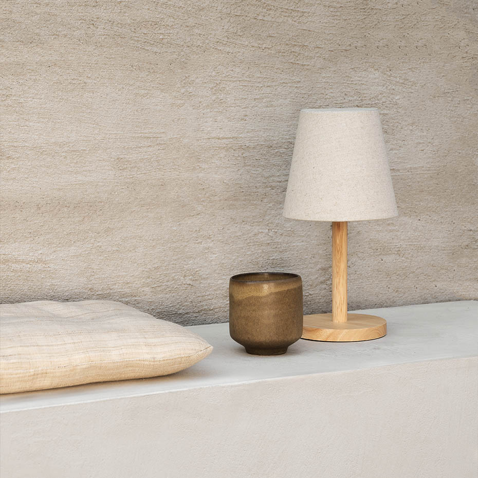 Tess Portabel Bordslampa Ek/Natur