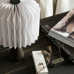 Fia Bordslampa Vit/Svart Fia Bordslampa Vit/Svart