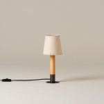 Básica Mínima Bordslampa Stitched Beige Parchment/Bronze Básica Mínima Bordslampa Stitched Beige Parchment/Bronze