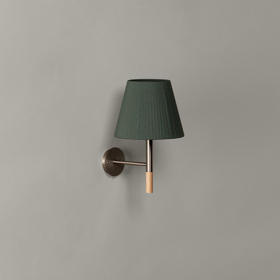 BC2 Vägglampa Green Raw Color Ribbon