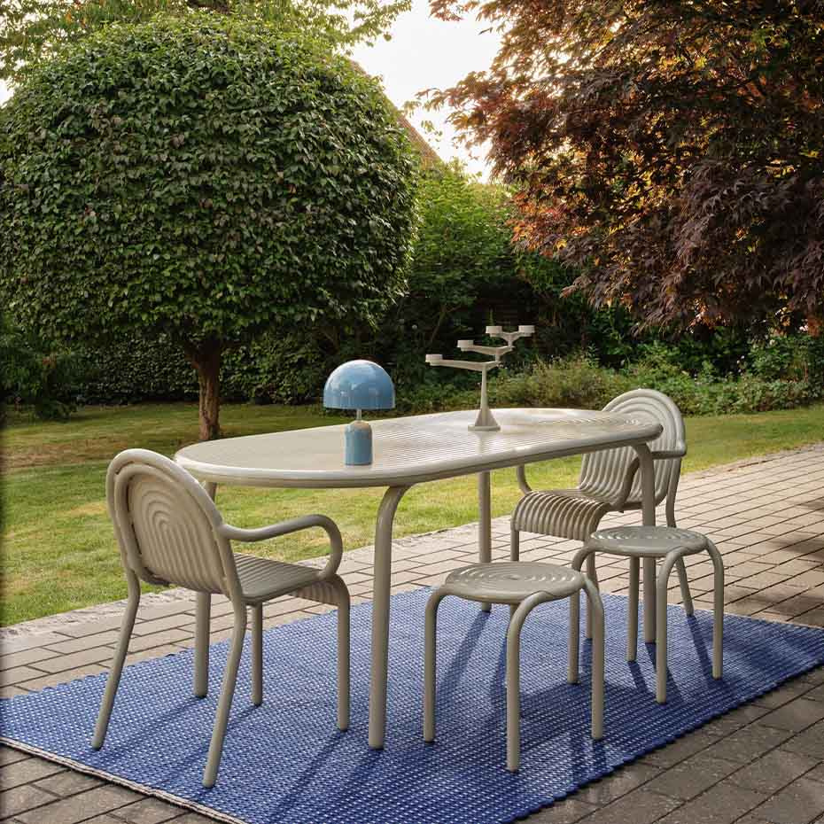 Bell Portable LED Bordslampa Baby Blue