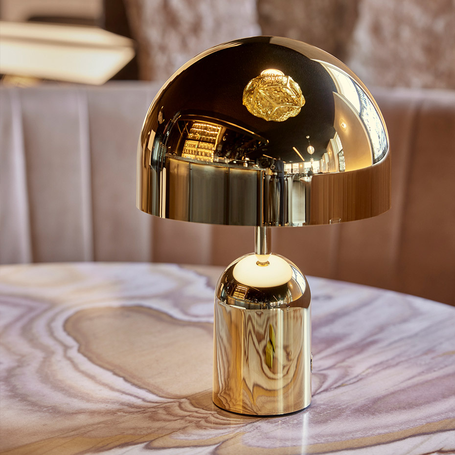 Bell Portable LED Bordslampa Gold