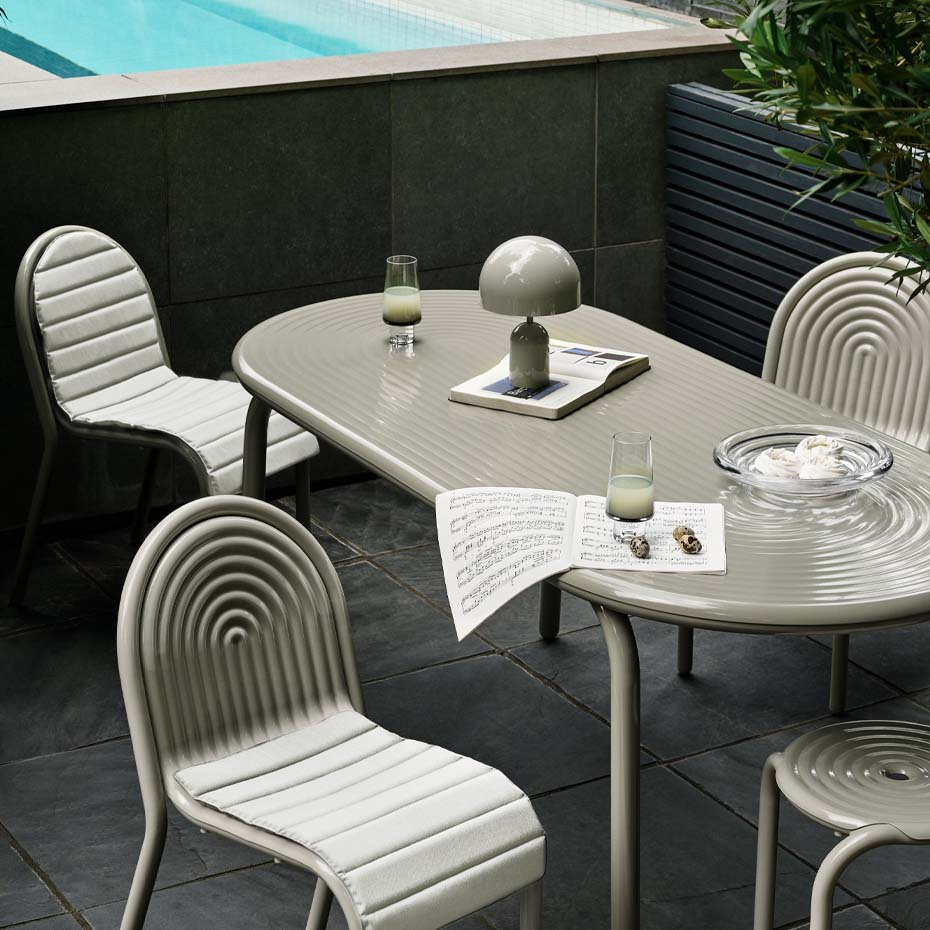 Bell Portable LED Bordslampa Putty