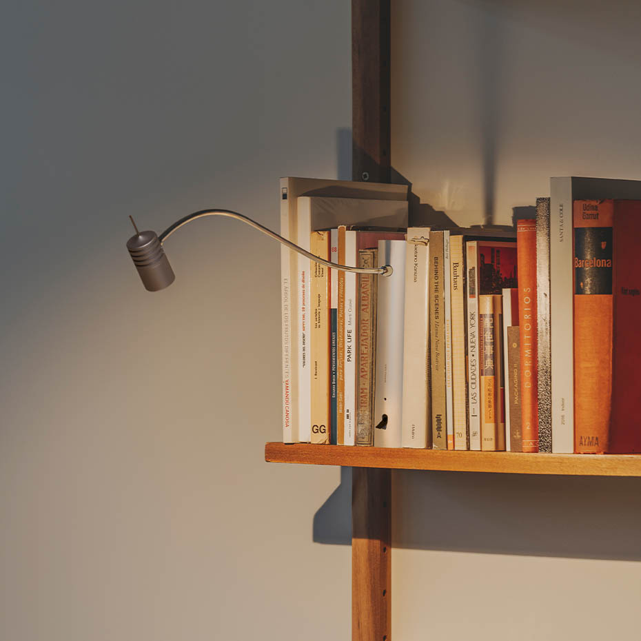 Bib Luz Bordslampa Aluminium Grey