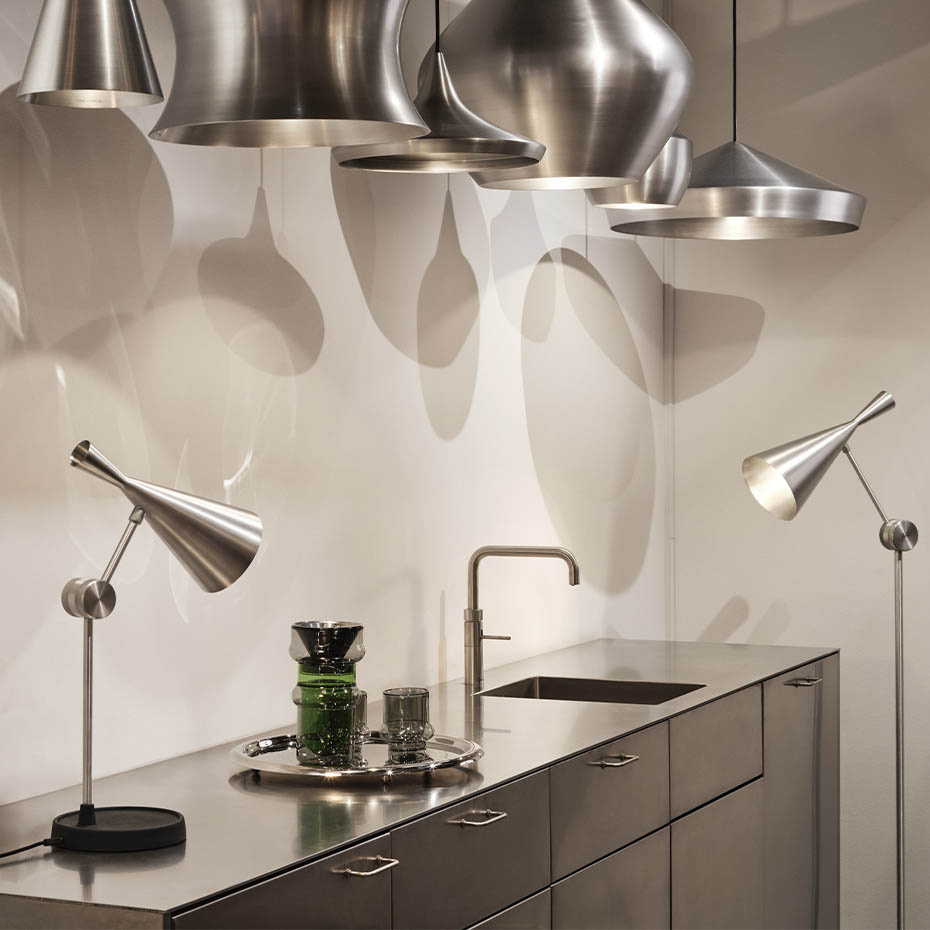 Unbeaten LED Golvlampa Aluminium