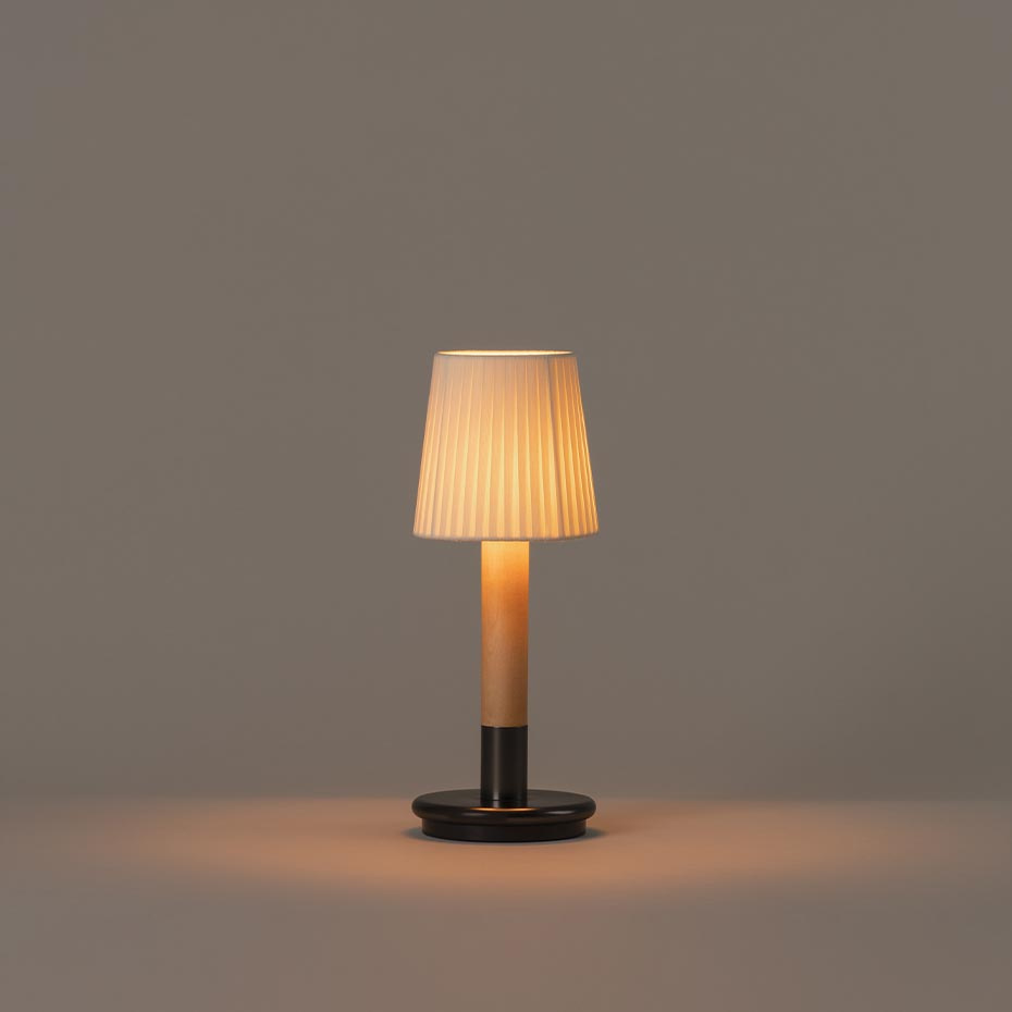 Básica Mínima Batería Bordslampa Natural Ribbon