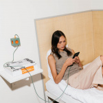 Cable 1 USB-C To USB-C (100W) 2m Bauhaus-Archiv Edition Gecko Bloom Cable 1 USB-C To USB-C (100W) 2m Bauhaus-Archiv Edition Gecko Bloom