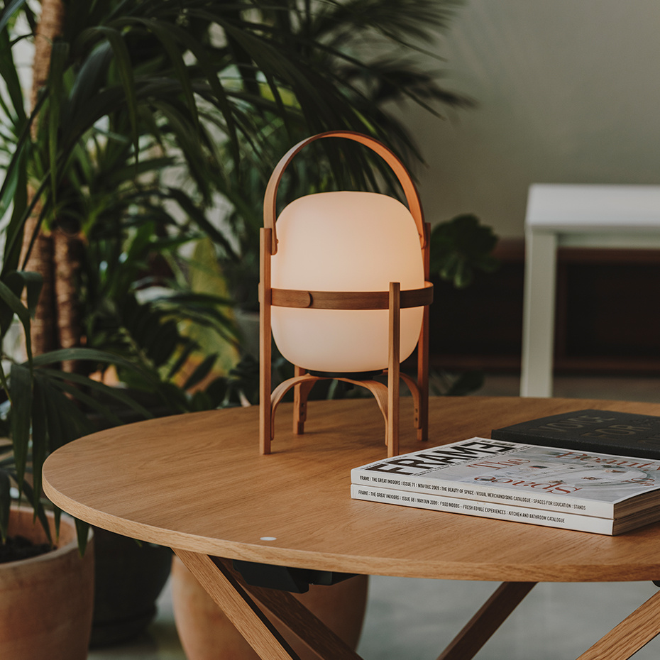 Cestita Bateria Bordslampa Opal Glass