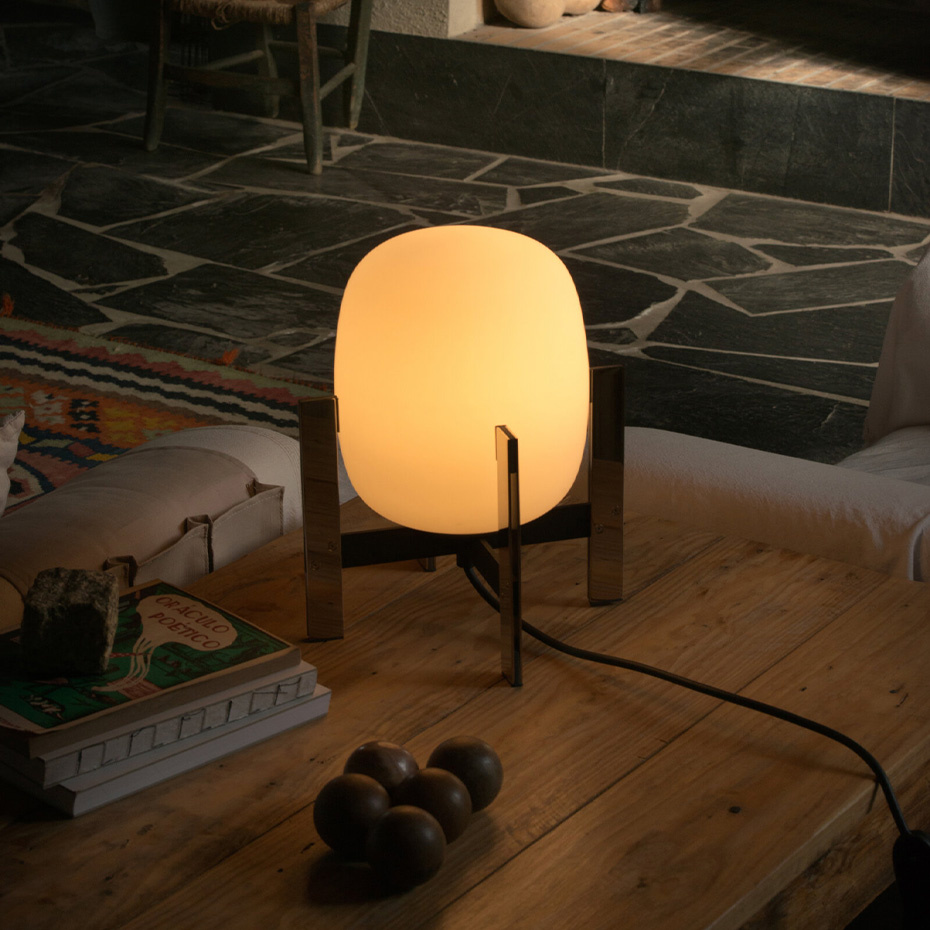 Cestita Metálica Bordslampa