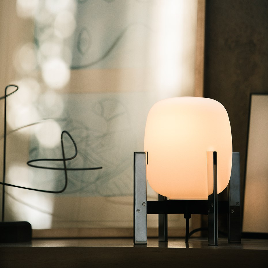 Cestita Metálica Bordslampa