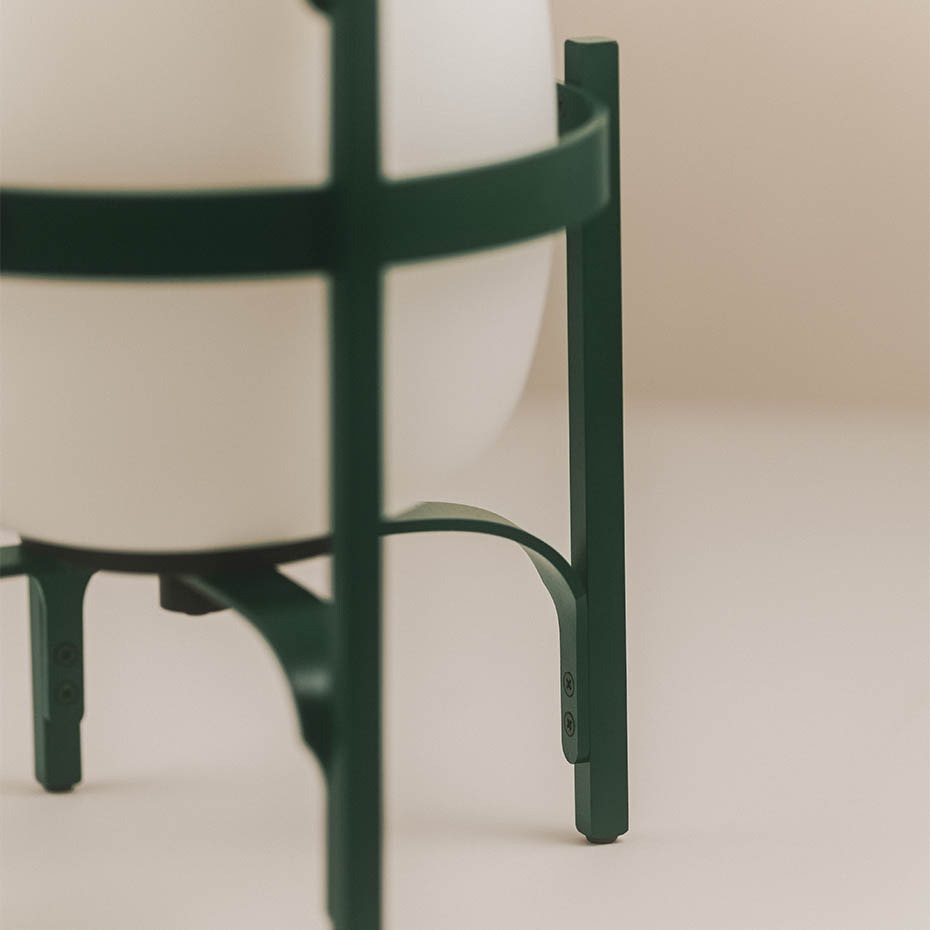 Cestita Alubat Bordslampa English Green