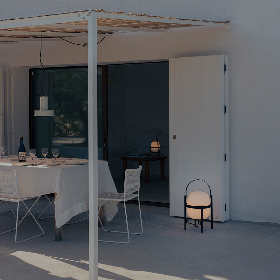 Cesta Exterior Bordslampa Black