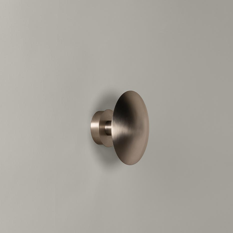 Disco Vägglampa Medium Satin Nickel