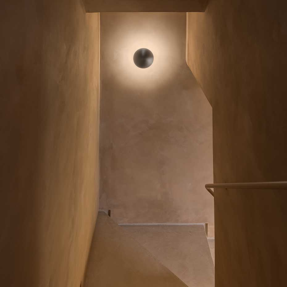 Disco Vägglampa Medium Satin Nickel