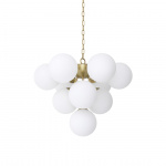 Icaro Ljuskrona Antique Brass/Opal Glass Icaro Ljuskrona Antique Brass/Opal Glass