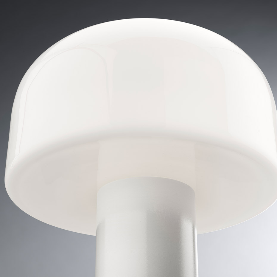 Bellhop Glass T Bordslampa White