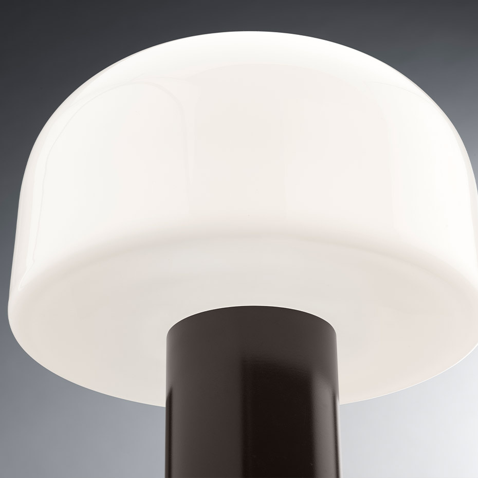 Bellhop Glass T Bordslampa Cioko