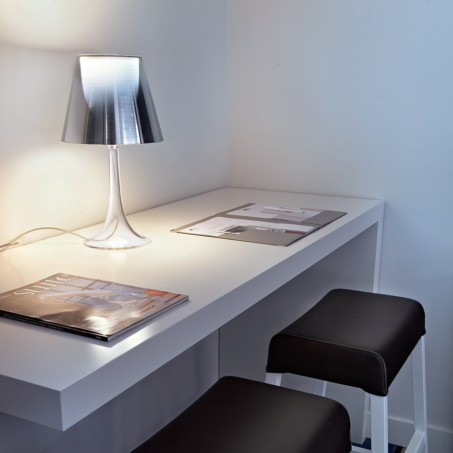 Miss K Bordslampa Silver