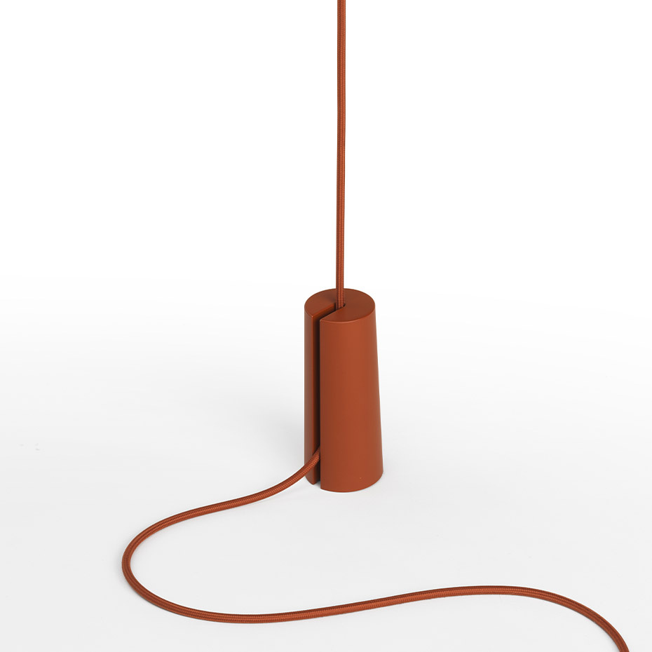 Skynest Motion Golvlampa Brick Red