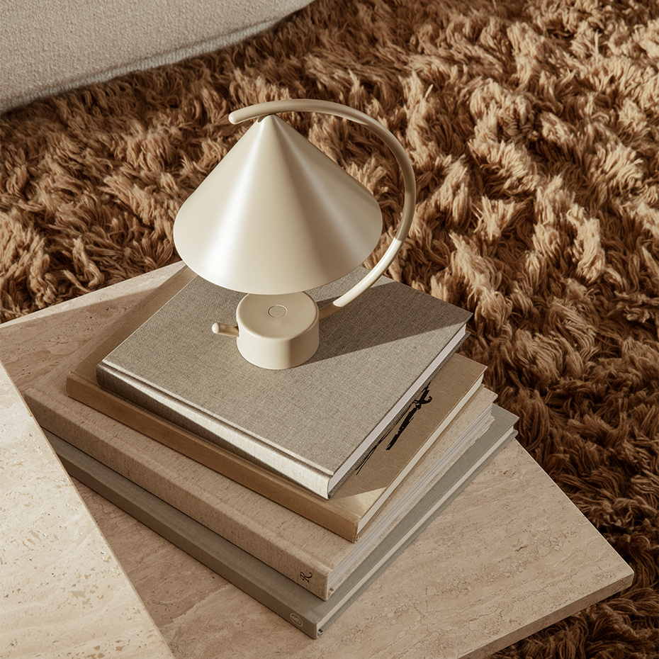 Meridian Portable Bordslampa Cashmere