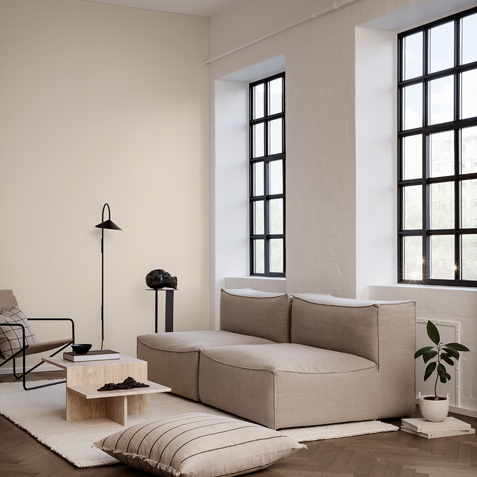 Arum Swivel Vägglampa Tall Black