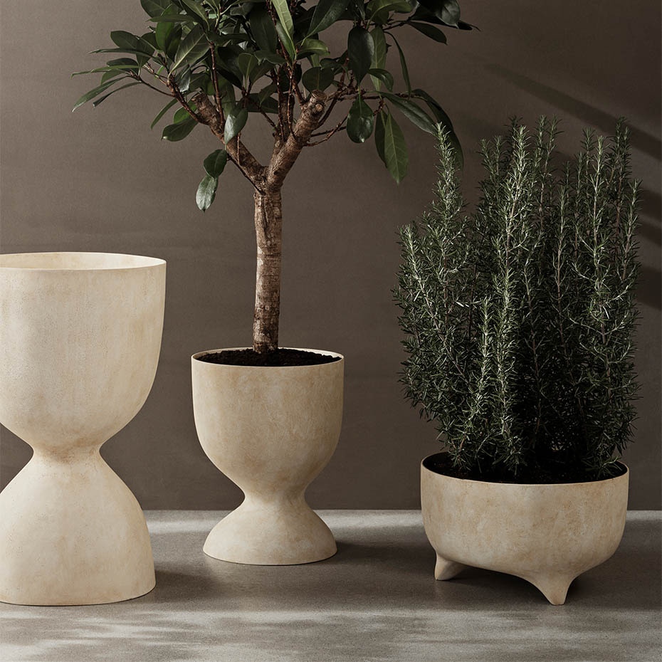 Evoke Pot Tall Warm Sand